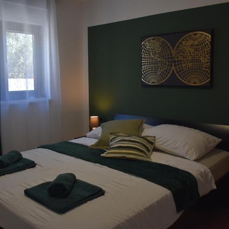 Apartments Rismondi 37E Фажана Екстер'єр фото
