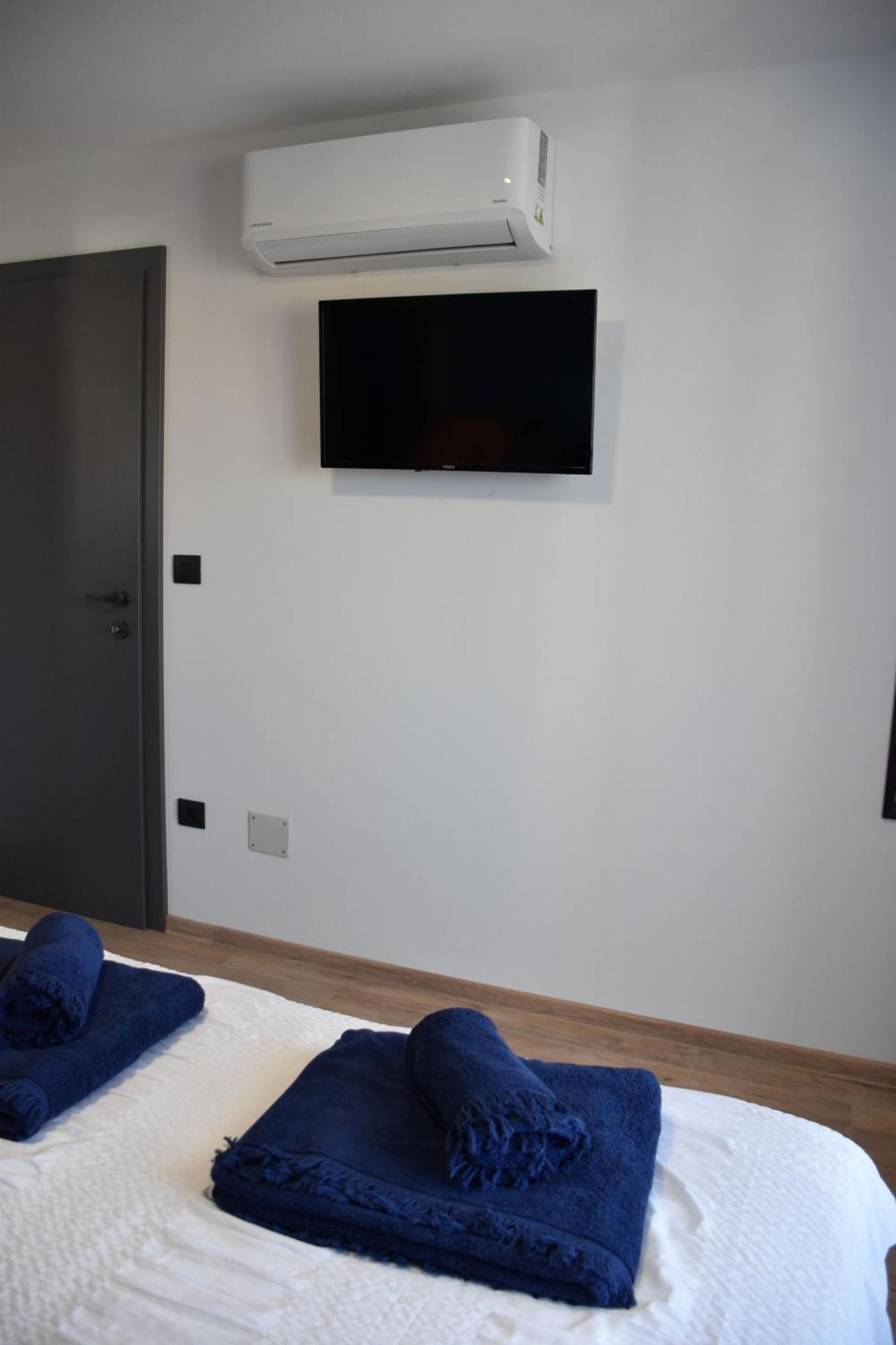 Apartments Rismondi 37E Фажана Екстер'єр фото